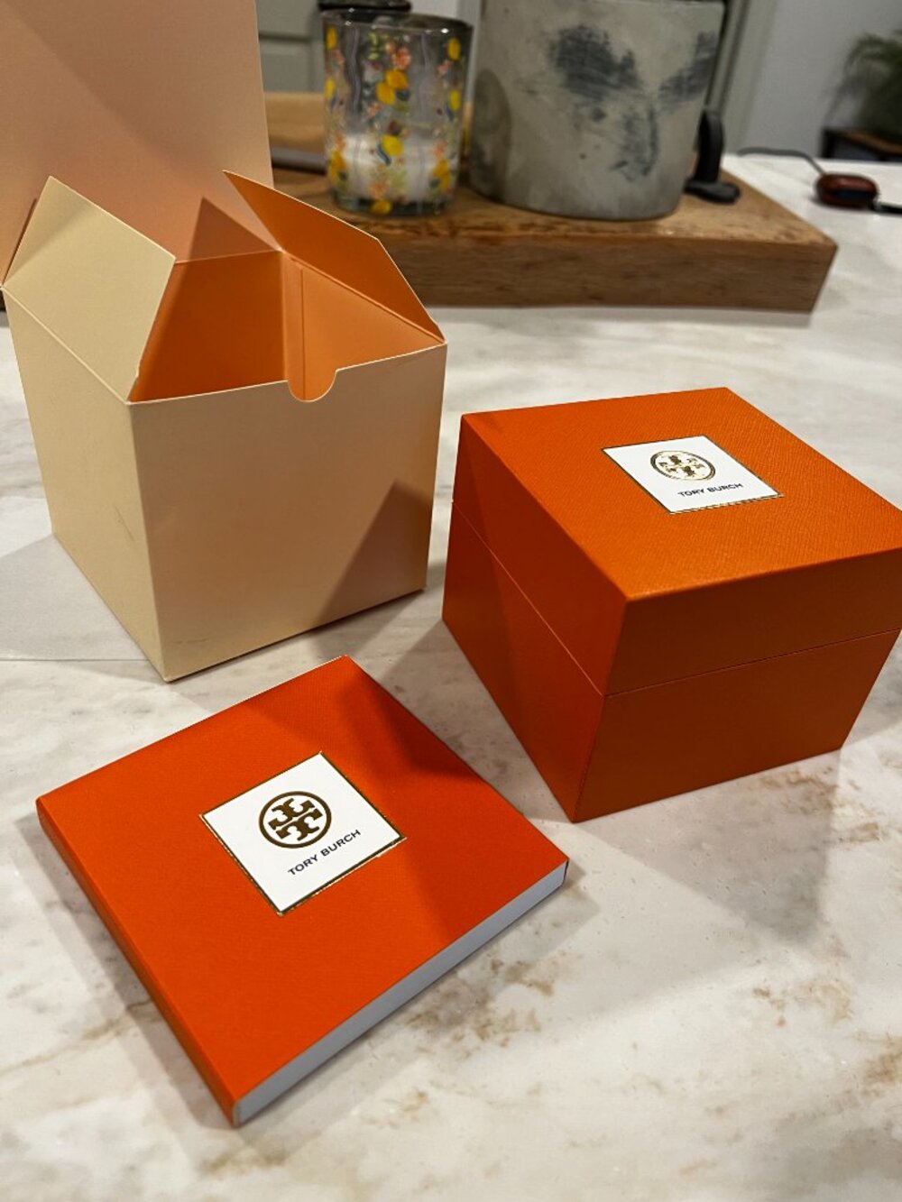 NEW Tory Burch Gigi Gold Bangle Watch Interchangeable Bezel Set TBW2100 Box - Picture 5 of 14